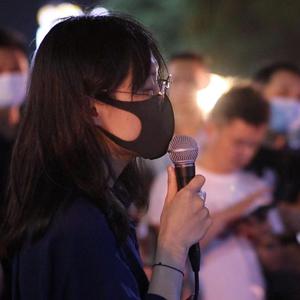 一边摸一边操60
